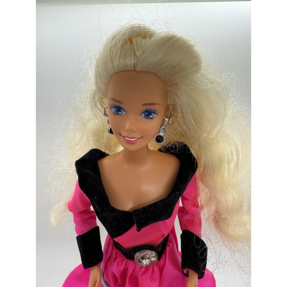 Barbie Mattel Steppin' Out Barbie Doll #14110 (Special Edition) 1995 Collectors - Picture 4 of 12
